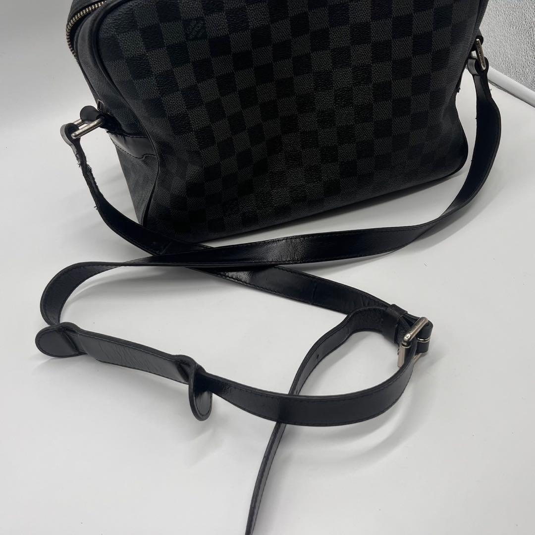 ルイヴィトン イオ ショルダーバッグ ダミエ ブラック 大容量 クロスボディ 黒