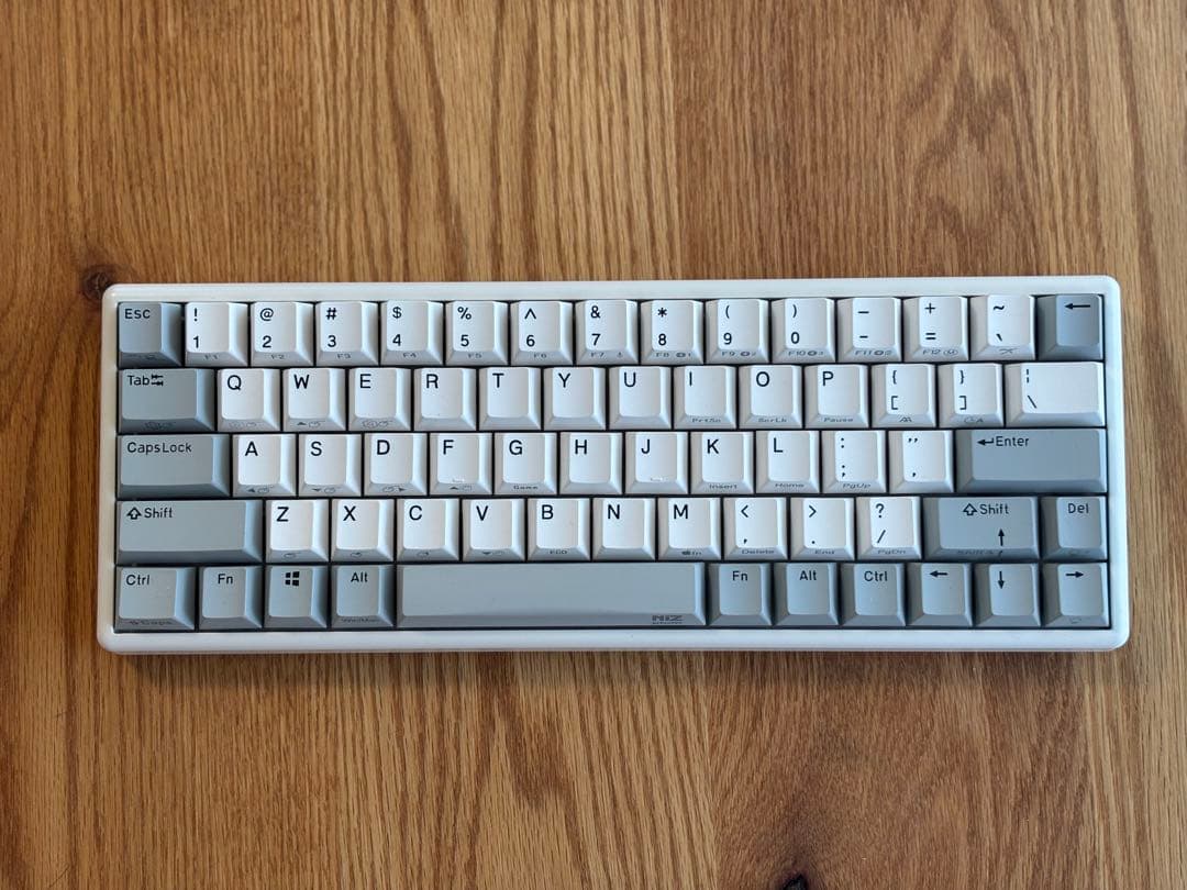 NIZ Atom66 ホワイト 静電容量無接点方式キーボード 66キー