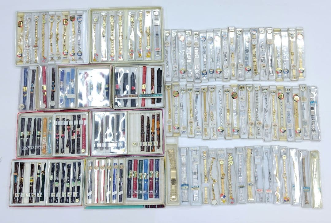 メンズ、レディース腕時計用ベルト未使用134本セット