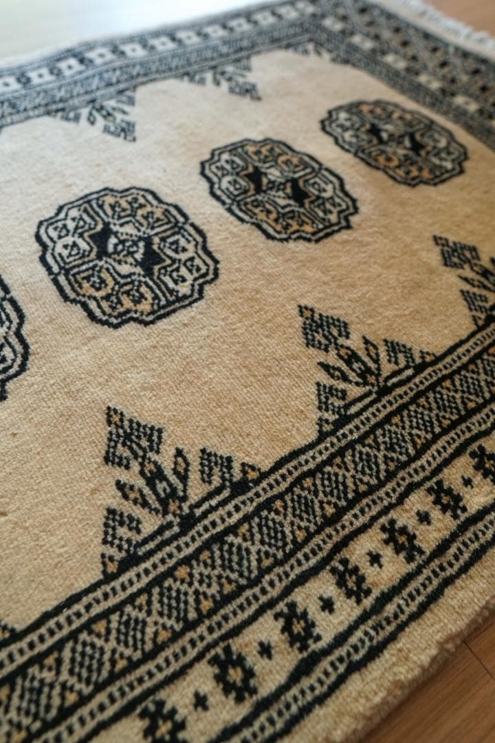 103×63cm トルクメン ボハラ手織りラグ パキスタン手織り絨毯 玄関マット