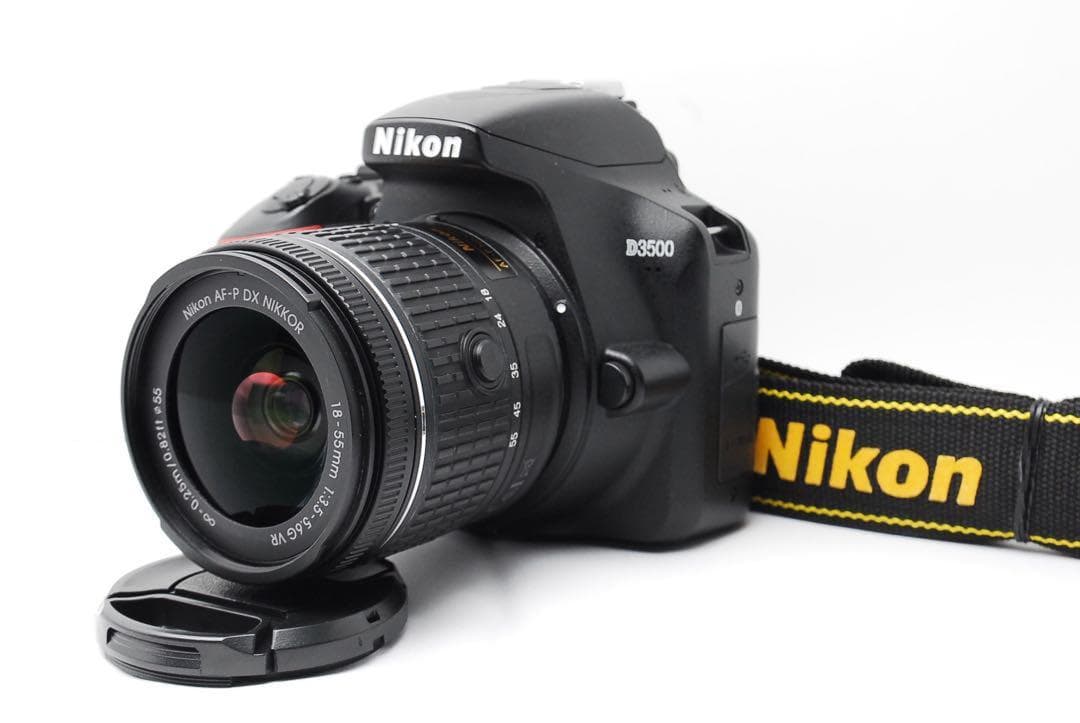 むぎ！！！✨️美品✨️Nikon D3500のすぐ使えるセット 【バッグ無】