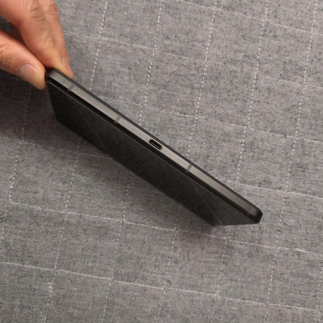 極美品 ASUS ROG Phone 9 12GB 256GB グローバル版