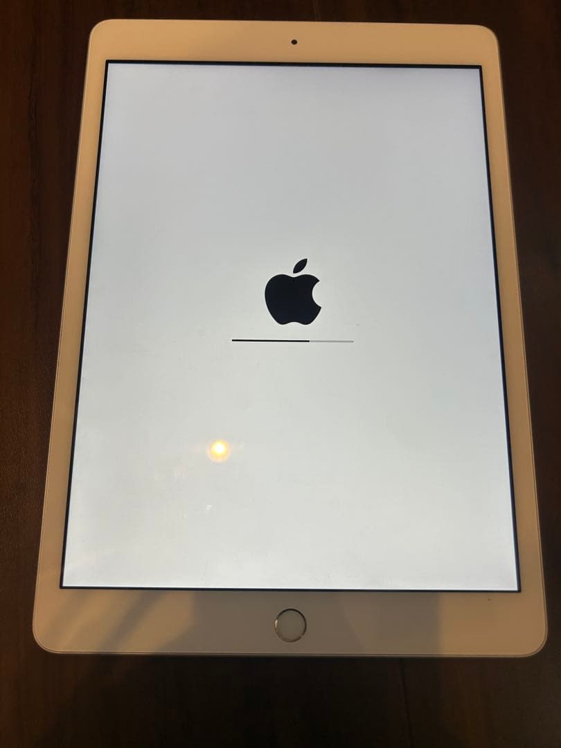 iPad 8th Generation 32GB WIFI モデル