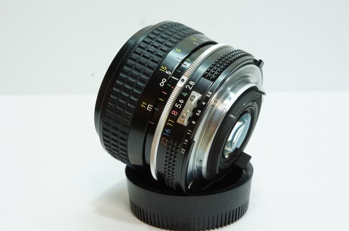 美しいボケ 単焦点 ◆ Nikon Ai NIKKOR 28mm F2.8