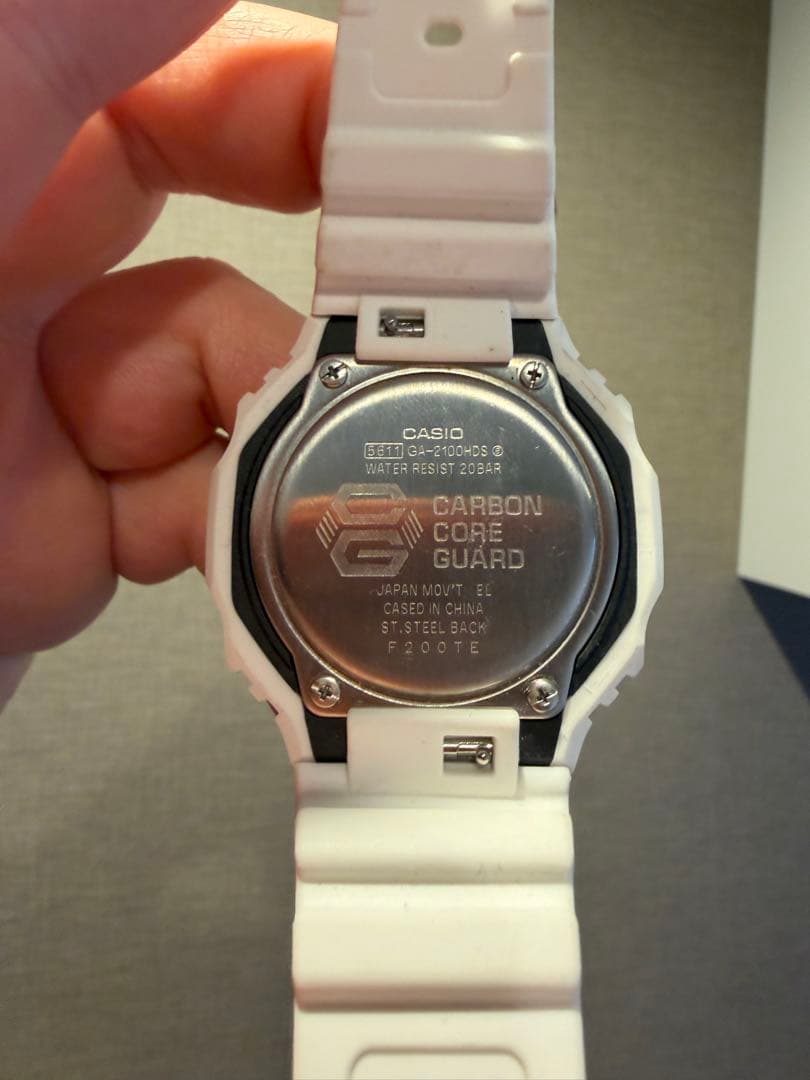 G-SHOCK デジタル腕時計 カーキ、ホワイト２本セット