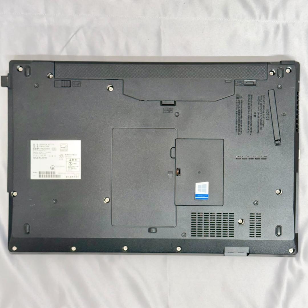 すぐに使えるWindows11 Pro搭載機　LIFEBOOK　 A577/R