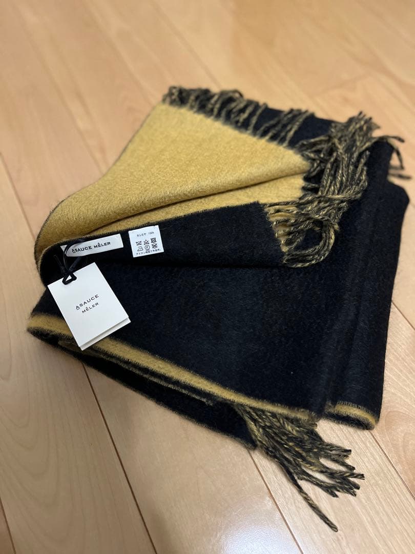 【未使用】アソースメレ　スポンディッシュカシミヤリバーシブルストール