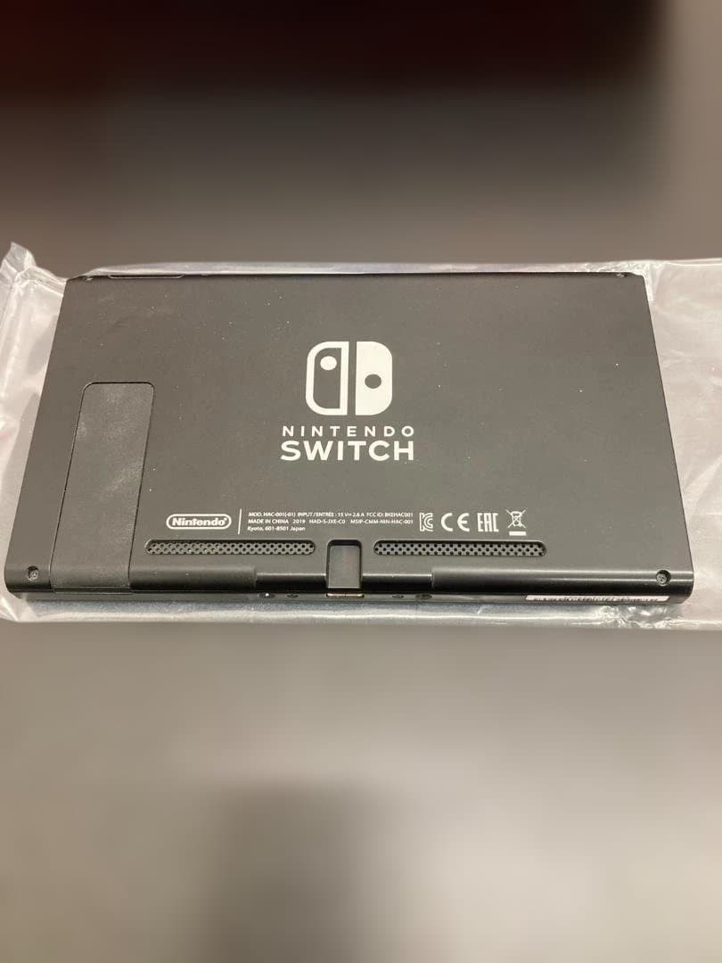 Nintendo Switch 本体 ネオンブルー / レッド