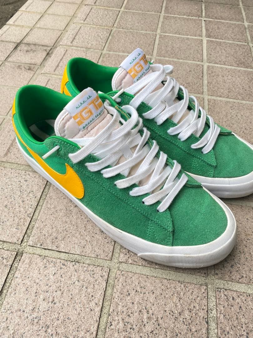 靴 Nike Zoom Blazer Low Pro GT
