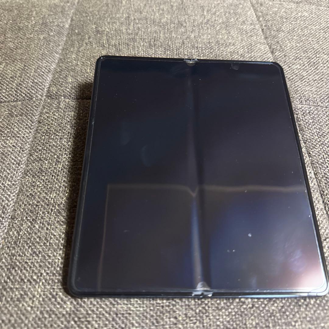 GALAXY z Fold5 ブラック　256 美品　専用ケース付き　本体