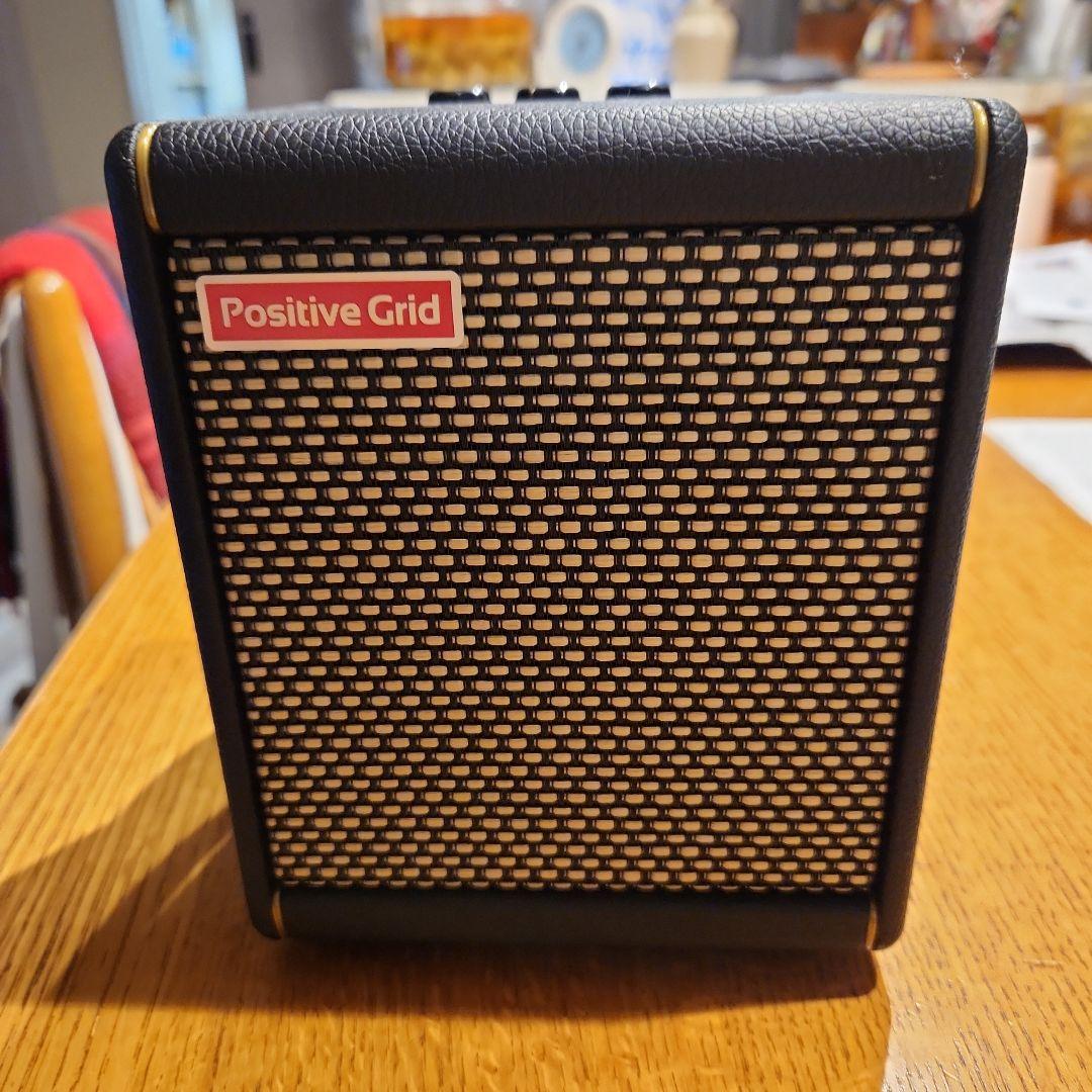 Positive Grid Spark Mini ギターアンプ 本体