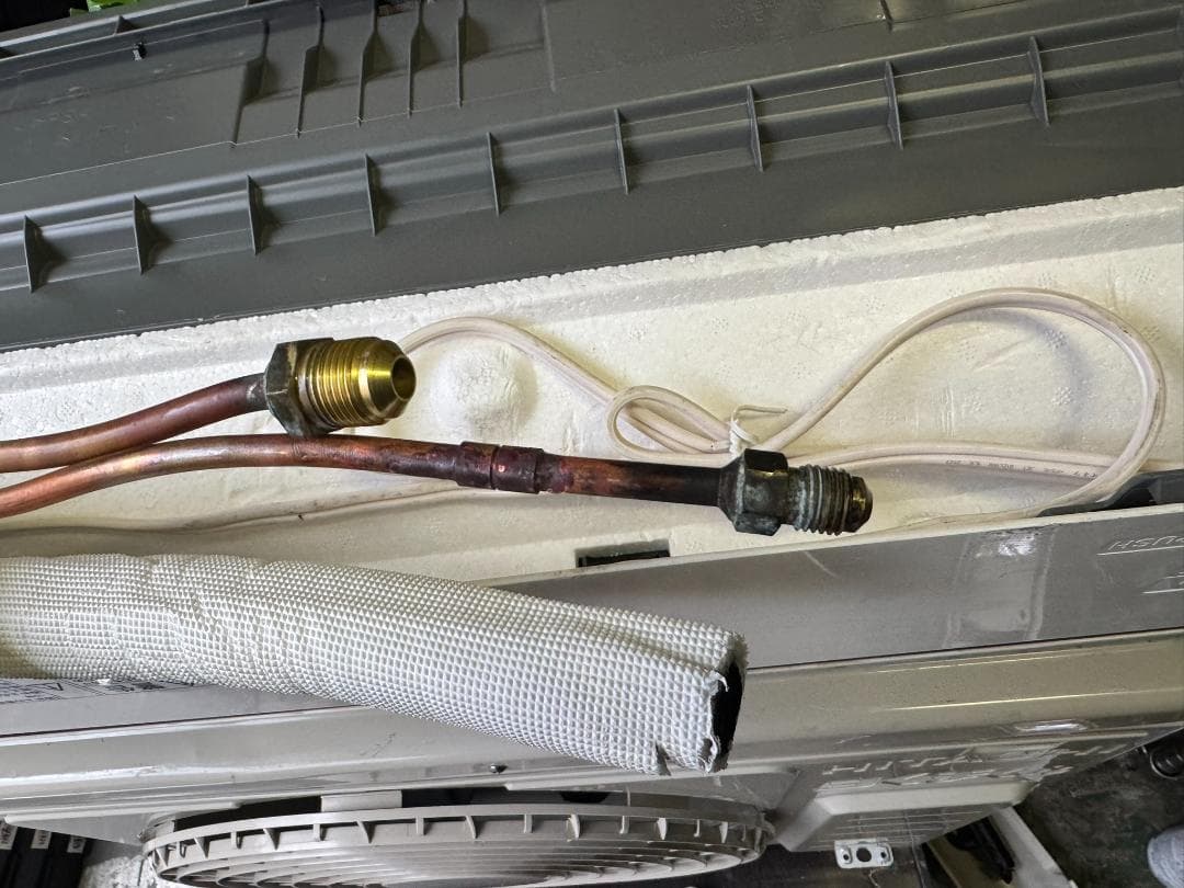 HITACHI 日立 RAS-AJ22L(W) 2.2KW 6畳 2022年