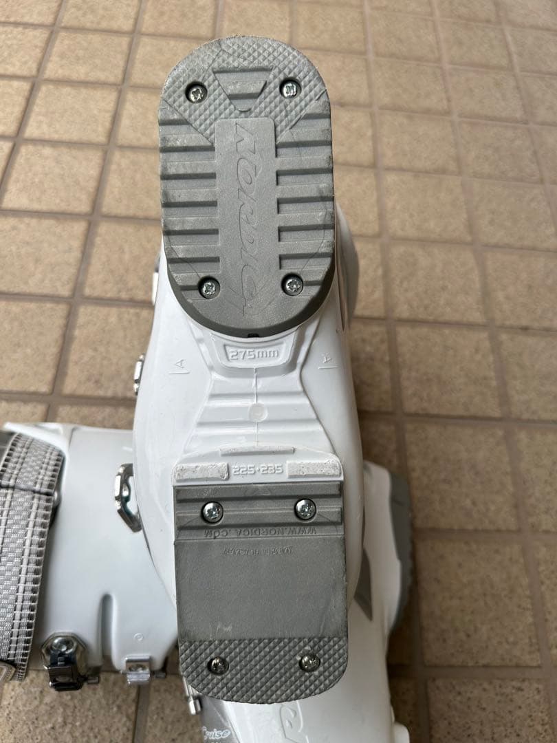 かおりさん専用ノルディカNFS Cruise SL W 22.5-23.5cm