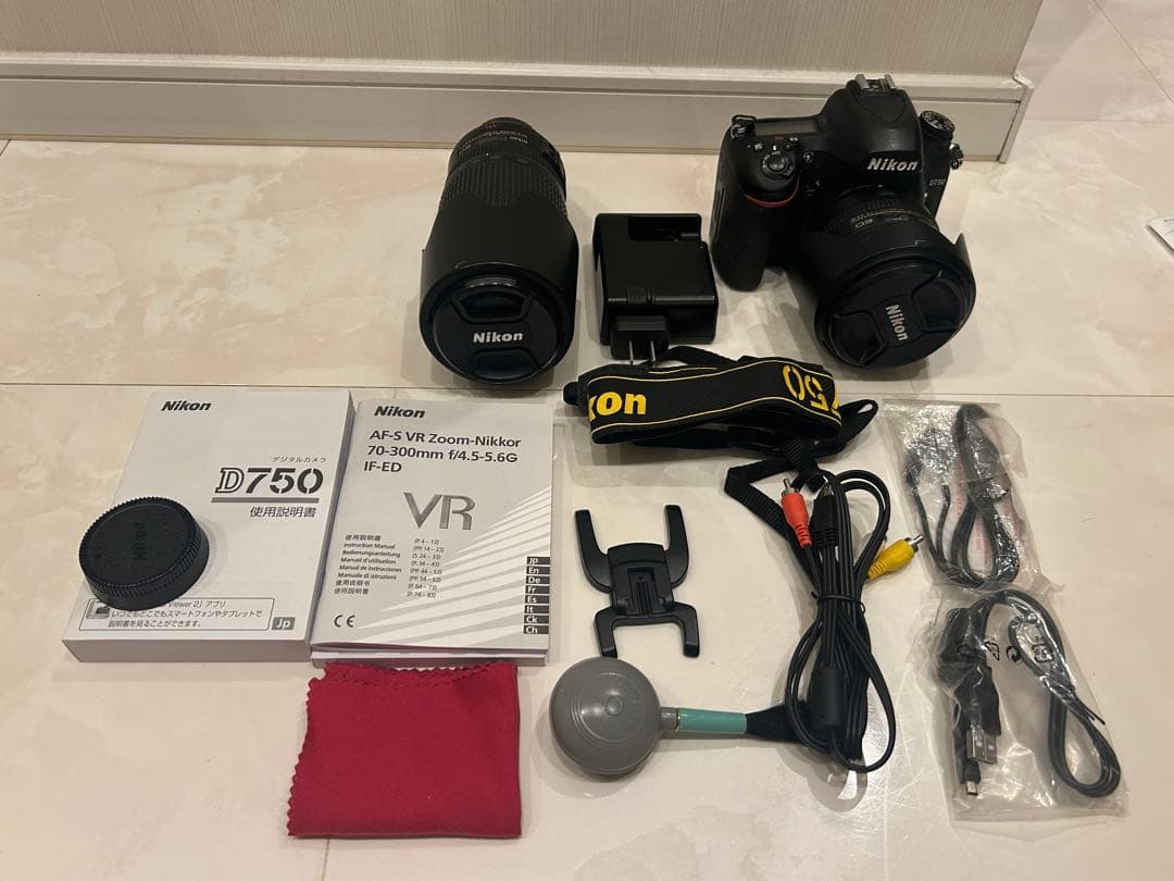 Nikon D750 デジタル一眼レフ　レンズキット