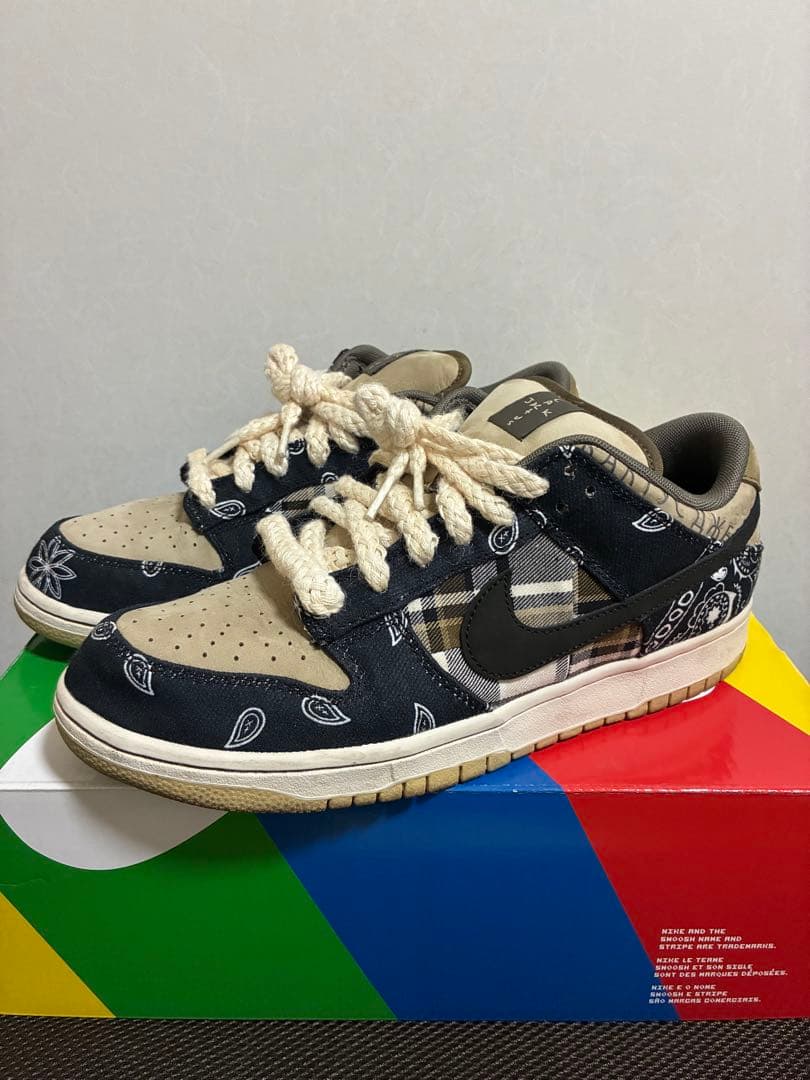 Travis Scott × Nike SB Dunk Low 27.5cm