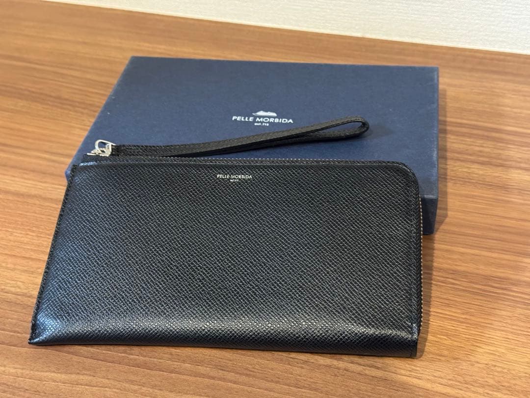 新品　PELLE MORBIDA ブラック 財布