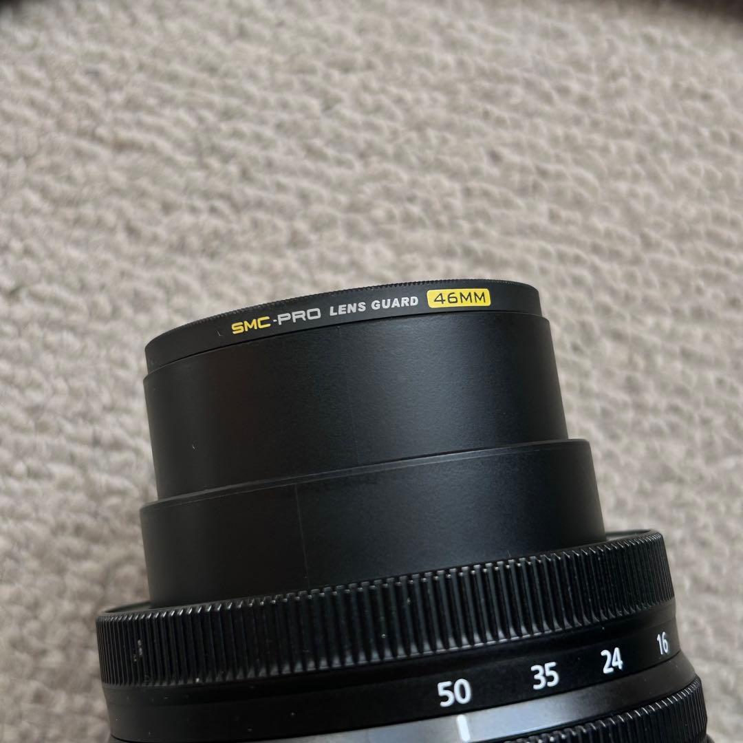 Nikon Z fc 16-50mmレンズキット　　　　　底部に割れあり