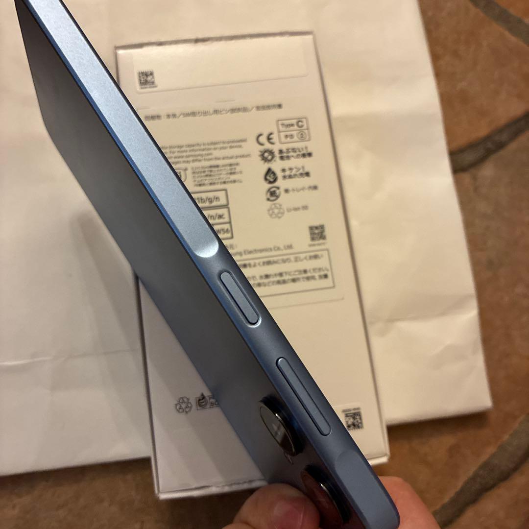 美品　短時間使用　SamsungGalaxy A25 5G ブルー SIMフリー