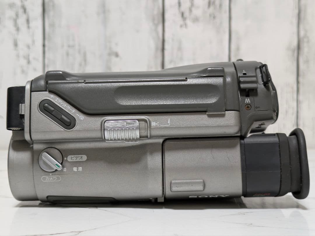 SONY　CCD-TR1　Hi8　8mm対応