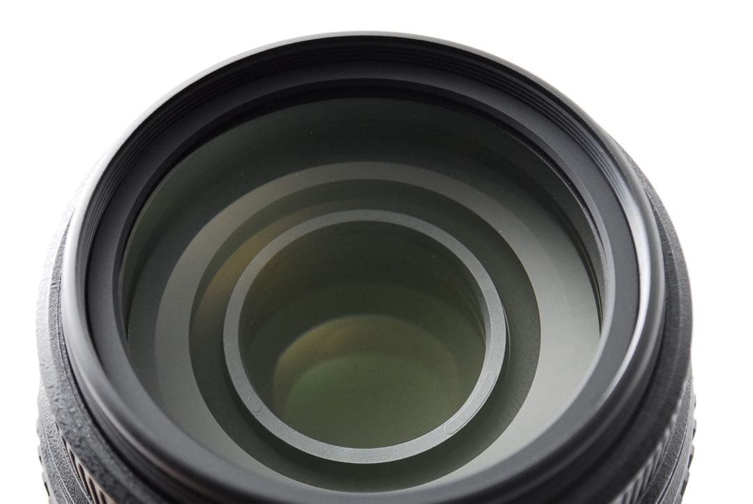 【美品】Nikon AF-S DX 55-300mm 望遠レンズ 手ぶれ補正付き
