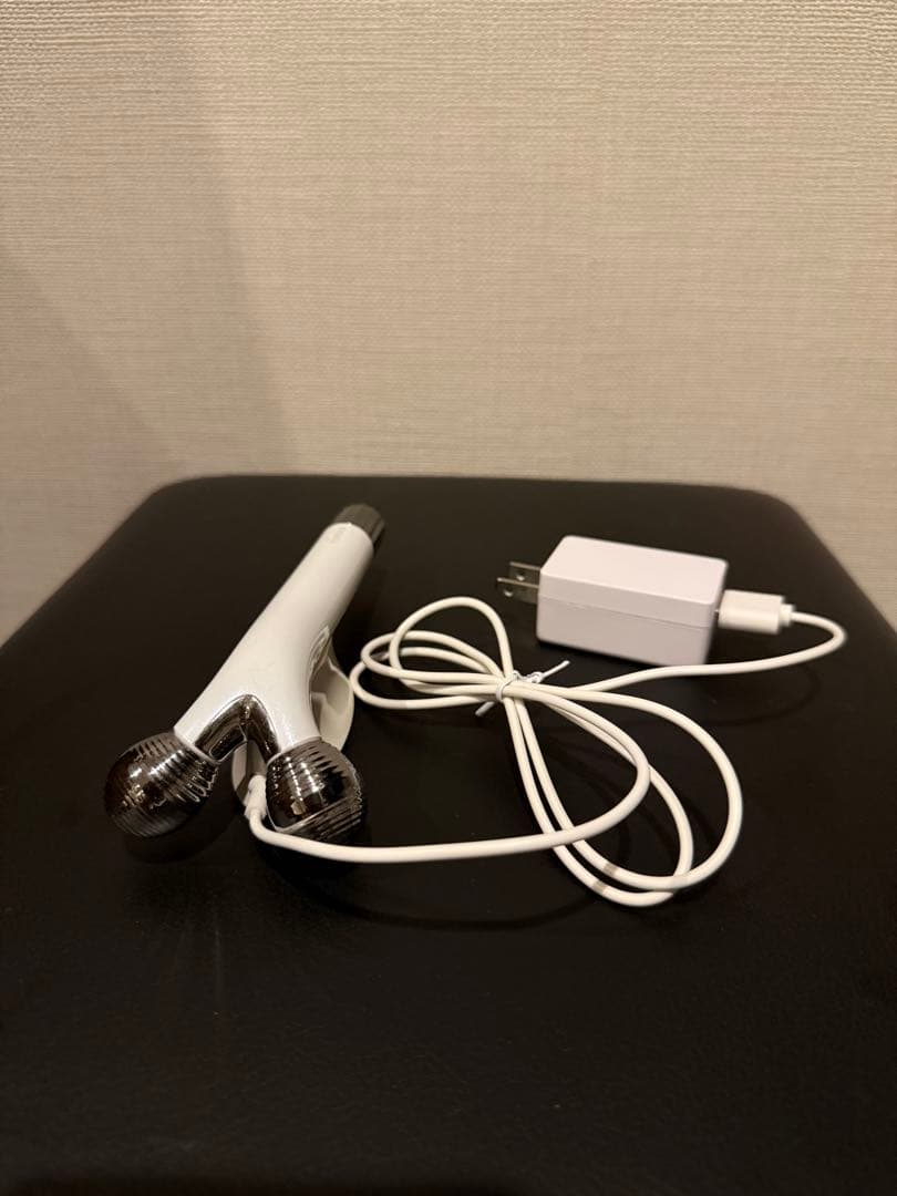 YAMAN WAVY mini EP-16 美顔ローラー