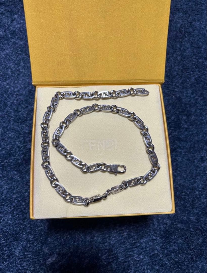 FENDI オーロックネックレス　フェンディ