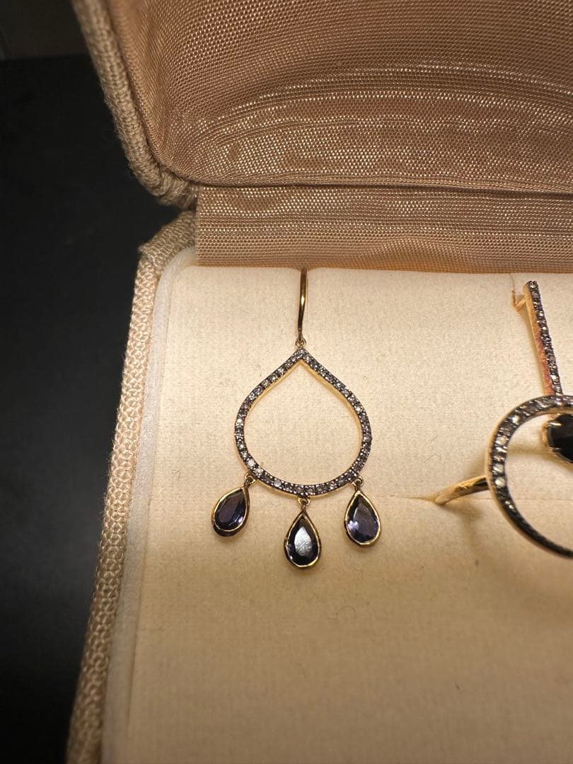 新品　ARTIDA OUD lotus ペタルダイヤモンド　片耳ピアス