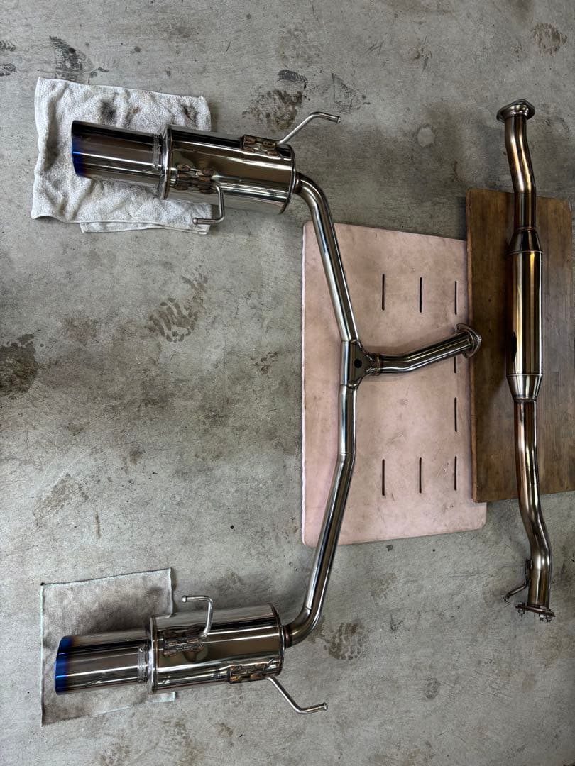 スバル　レヴォーグVM4 マフラー　ガナドール