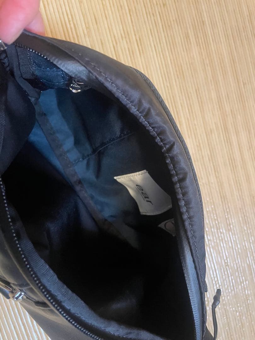 イアパピヨネ☆ブラック ボディバッグ・ウエストポーチ