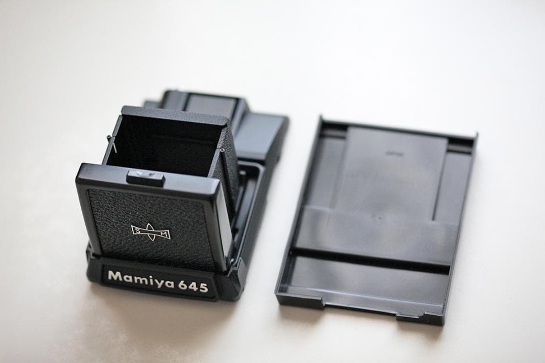 ai、Mamiya m645 ファインダー　 Q491