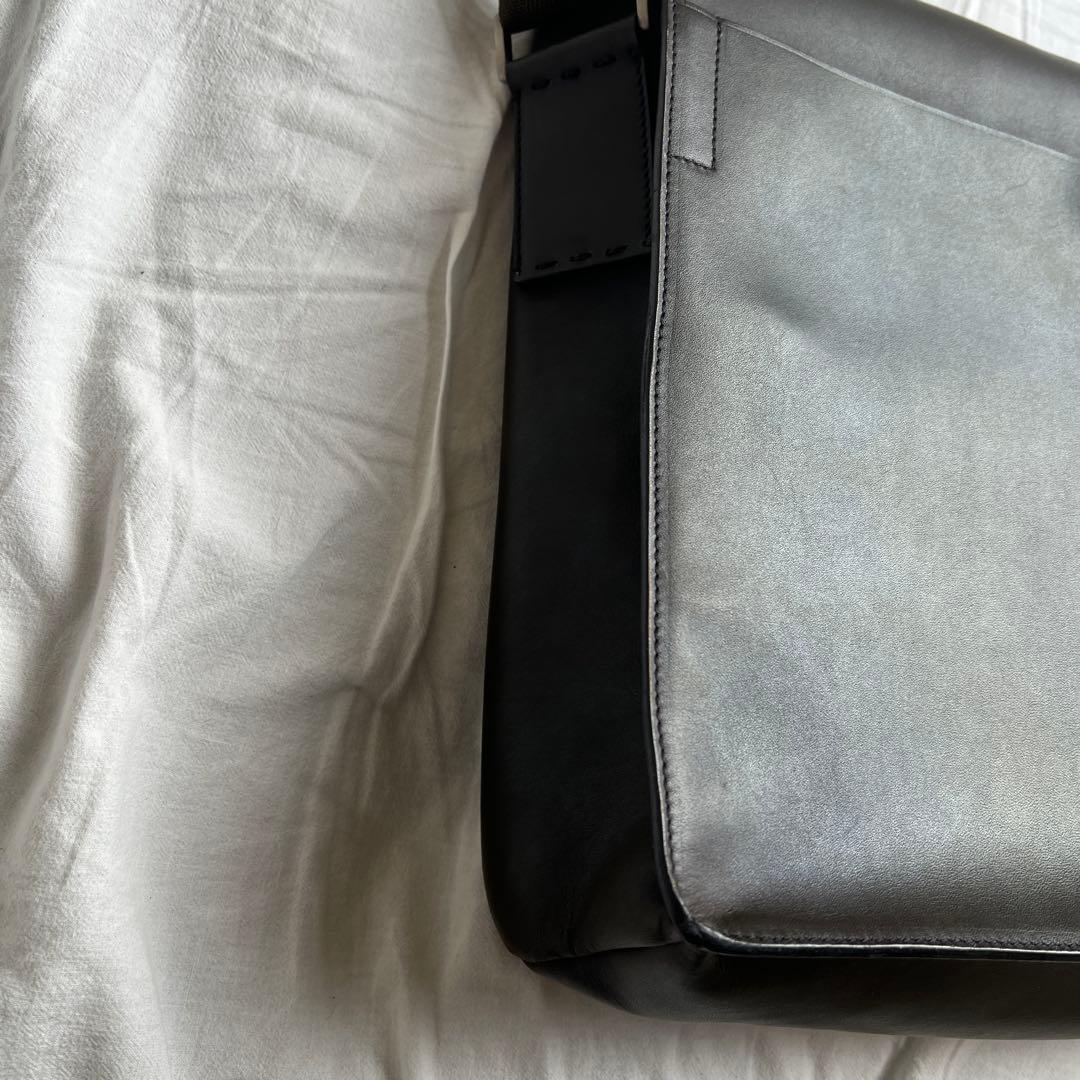 バッグ PRADA leather messenger bag dark brown
