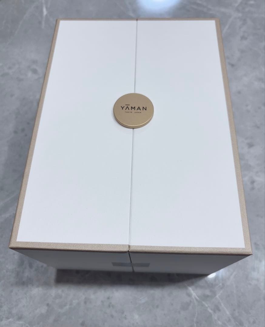 YA-MAN フォトプラス シャイニー ネオ　YJFM18Ｎ　美顔器