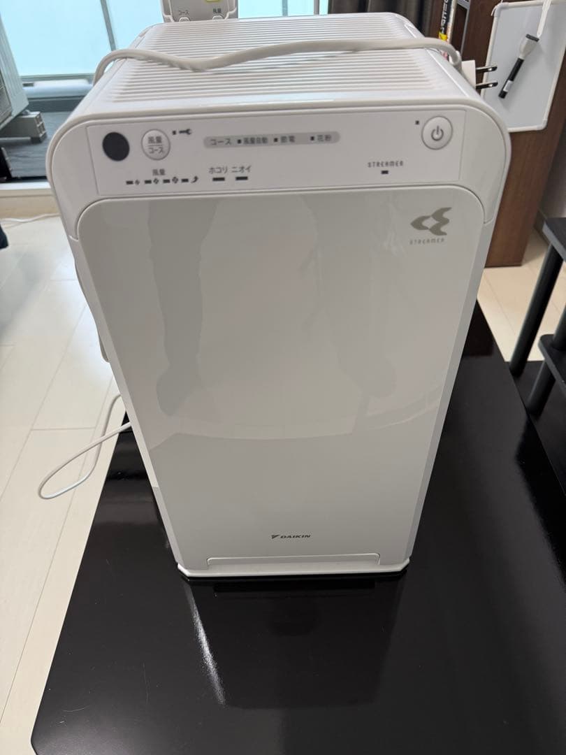 DAIKIN 空気清浄機 ホワイト