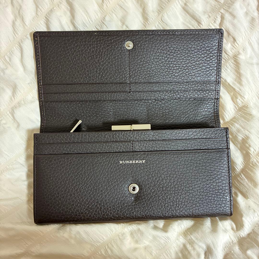 Burberry 長財布 チェック内装