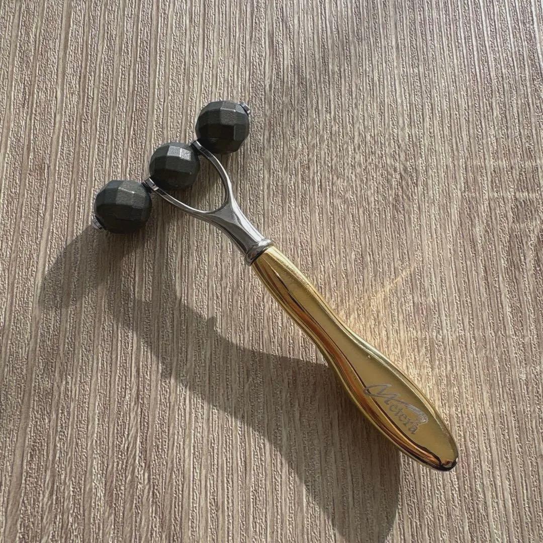 【隕石】美顔ローラーMetera