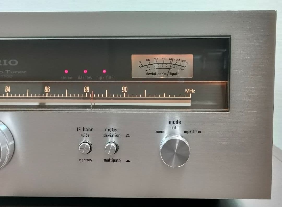 トリオ TRIO FM ステレオチューナー KT-7700【動作品・取説付き】