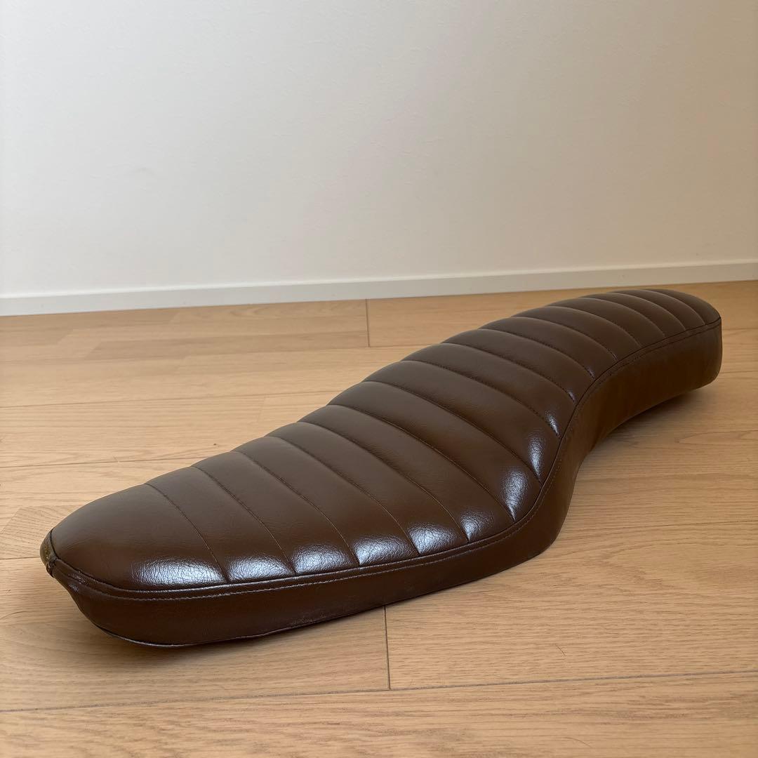 スポーツスター　シート