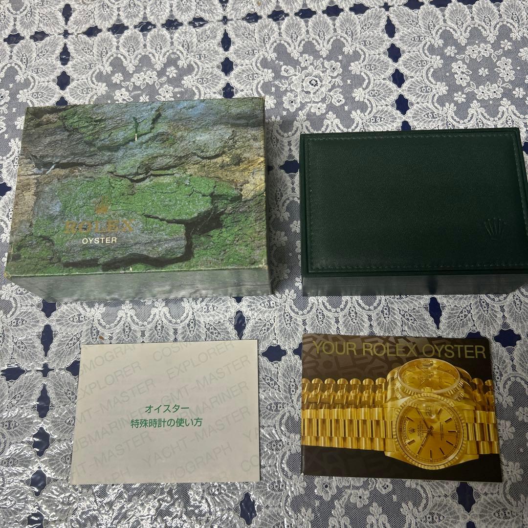 ROLEX OYSTER ケースと取扱説明書