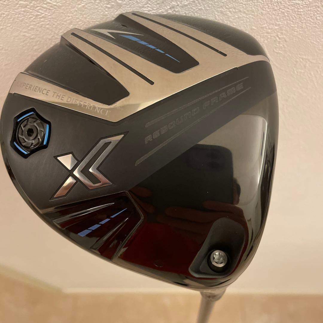 ゼクシオエックスドライバー 9.5度 標準シャフト　2024年モデル