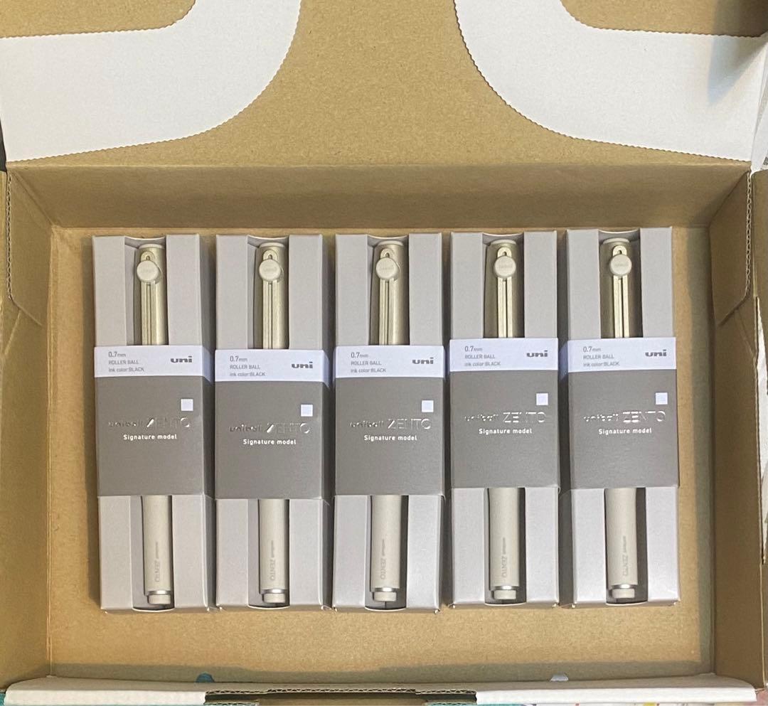 uniball ZENTO シグニチャーモデル 0.7mm シャンパンゴールド