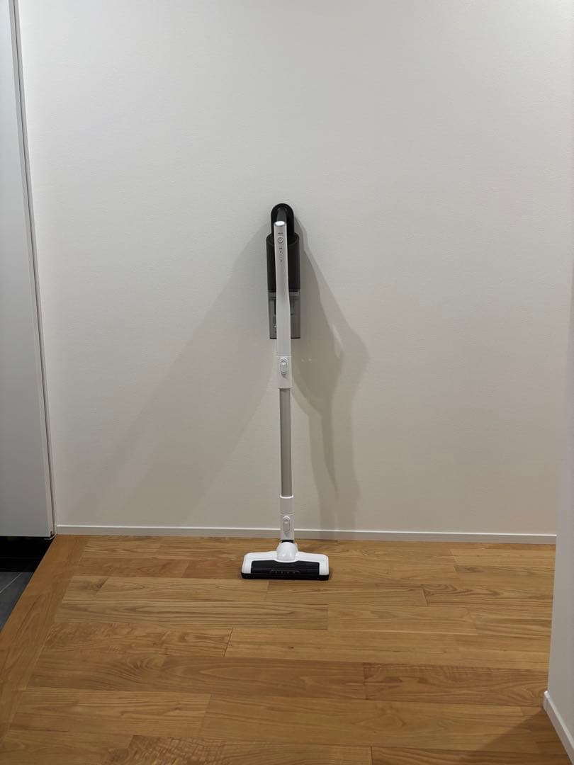 東芝 コードレスクリーナー トルネオV VC-CL20（W）