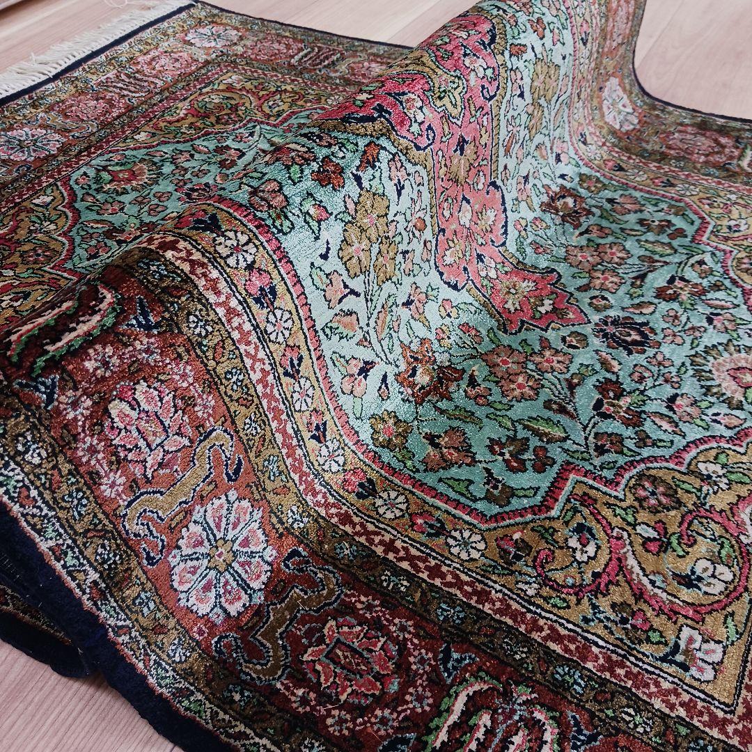 Y3291 高級ペルシャ絨毯 クム産 シルク100% 手織り 130×82㎝