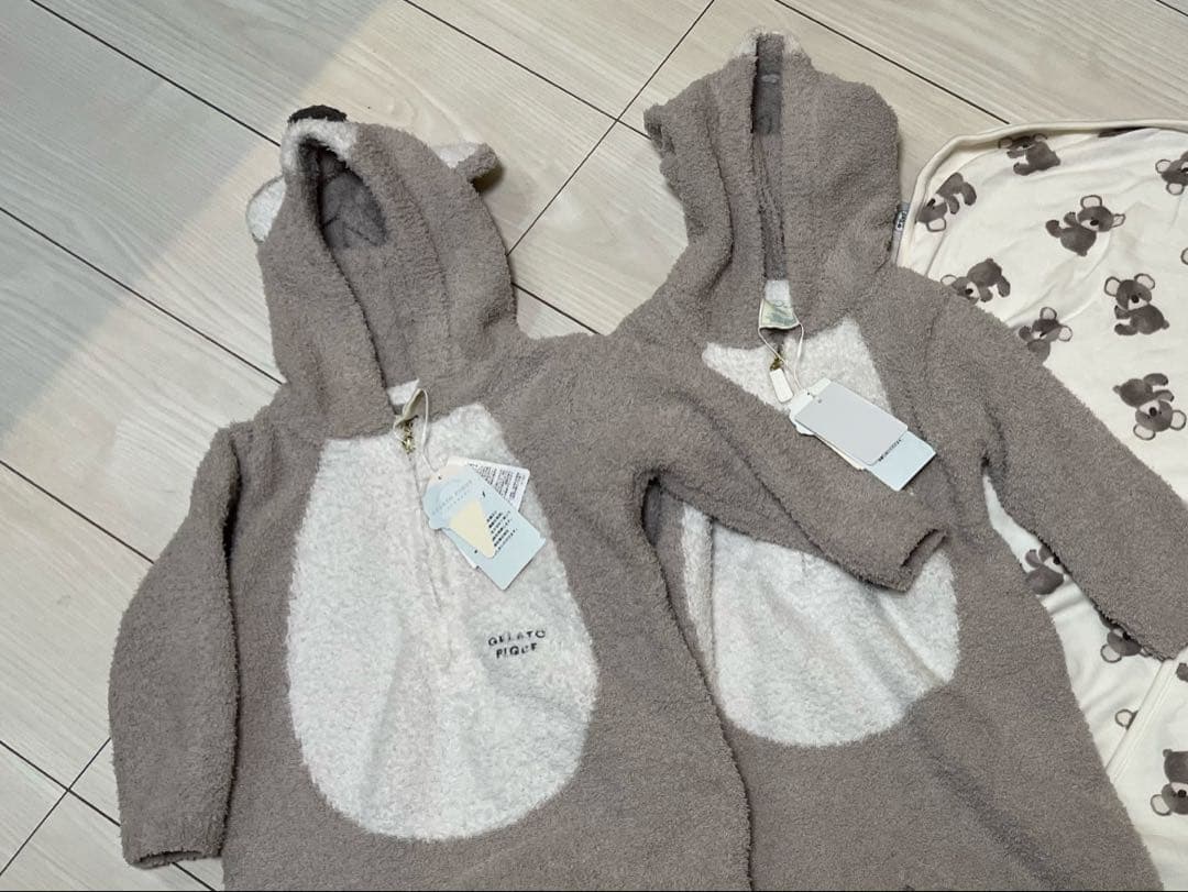 コアラロンパース2着とブランケット