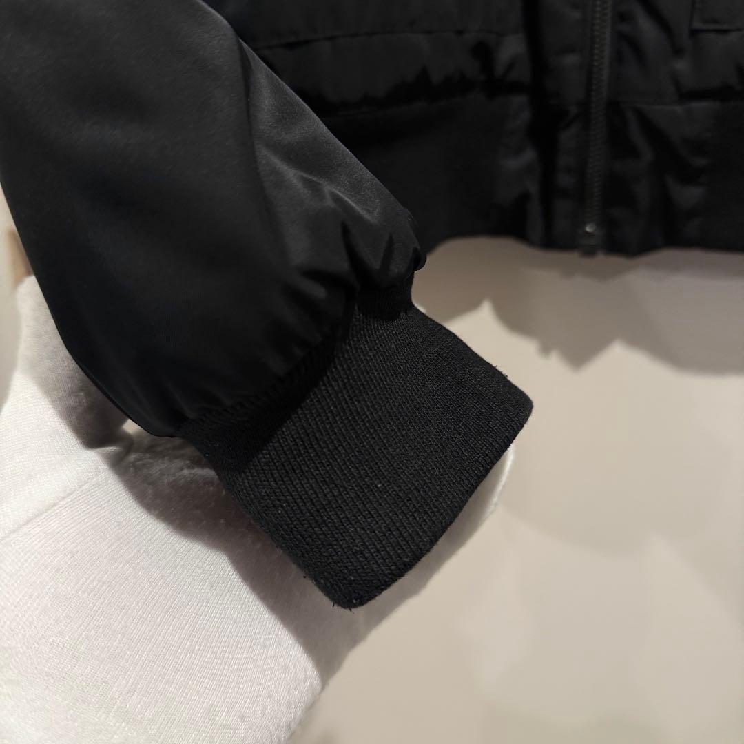 美品‼️LACOSTE MA-1 ブラックジャケット 裏地 赤 ラコステ L高級感