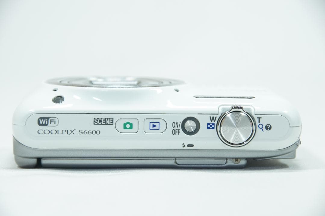 【美品／動作確認済】Nikon COOLPIX S6600 デジタルカメラ 白