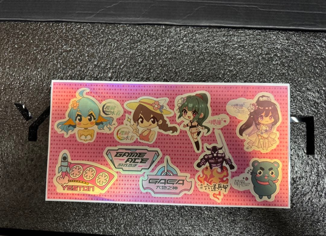 グラフィックボード・グラボ・ビデオカード Yeston Radeon RX7700XT 12GB Sakura Waifu