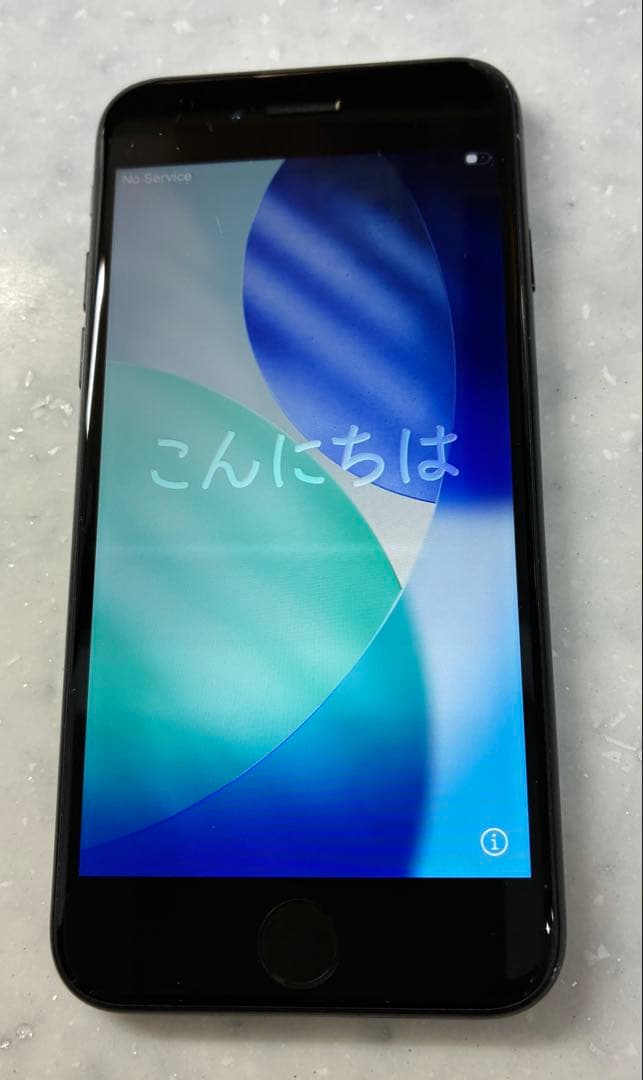 Apple iPhone ブラック 本体とEarPods