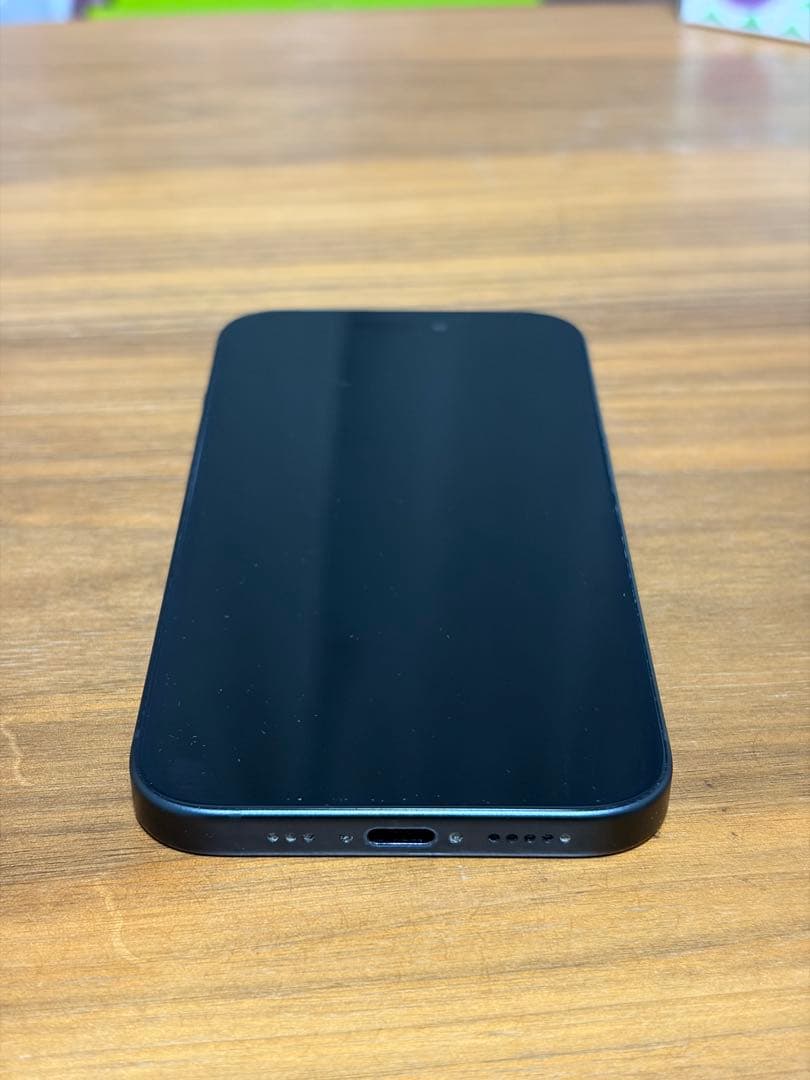 【美品】iPhone15本体　128GB