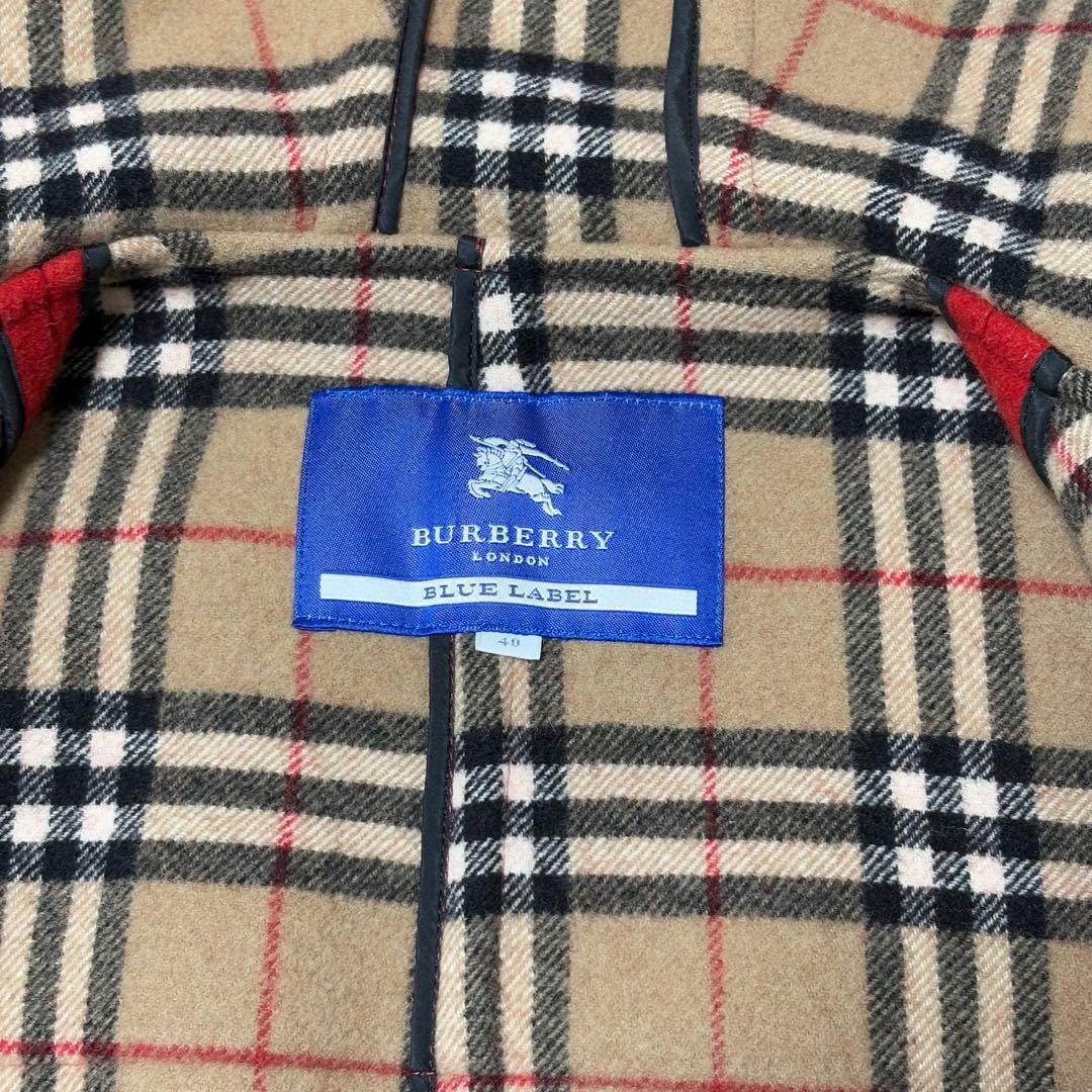 美品 バーバリー ブルーレーベル ノバチェック ダッフルコート 赤