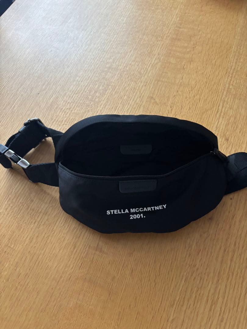 【hiTOme3492 】STELLA McCARTNEY ボディバッグ